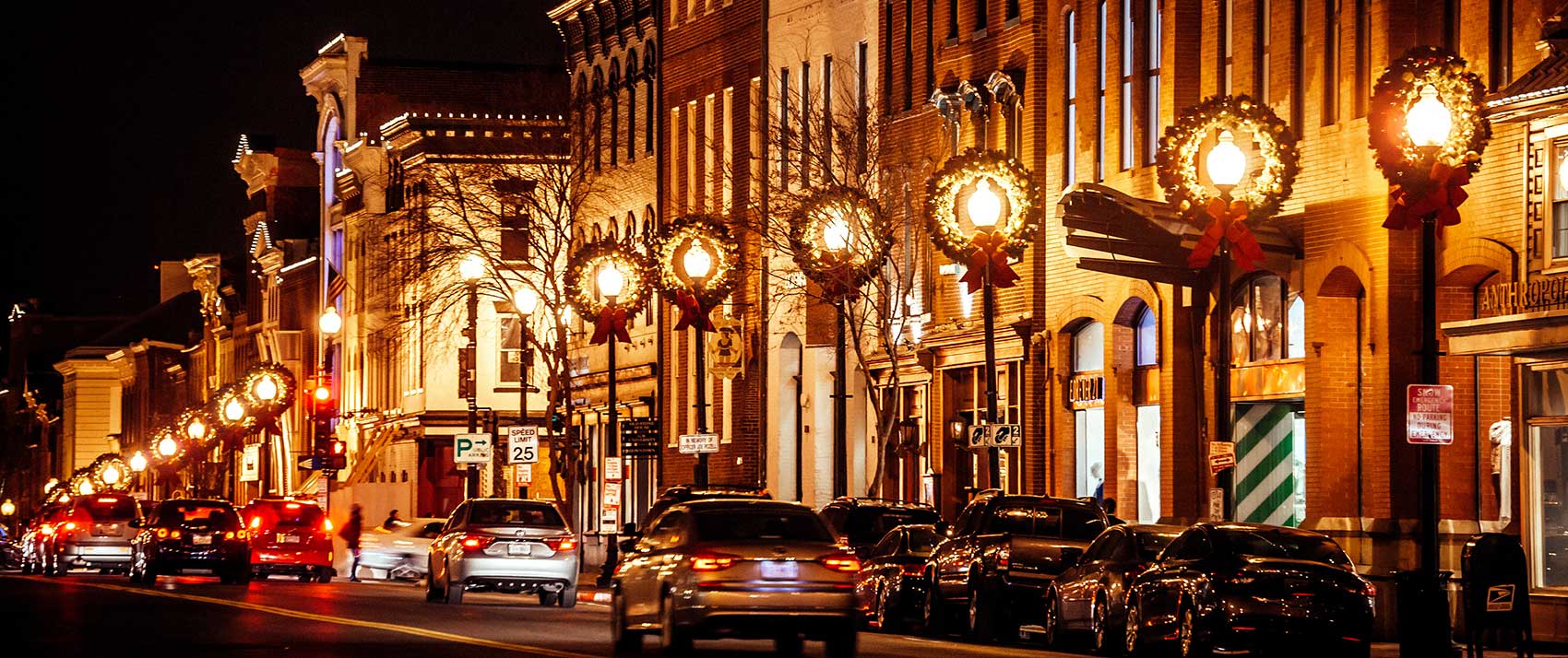 DC Street during the holidays